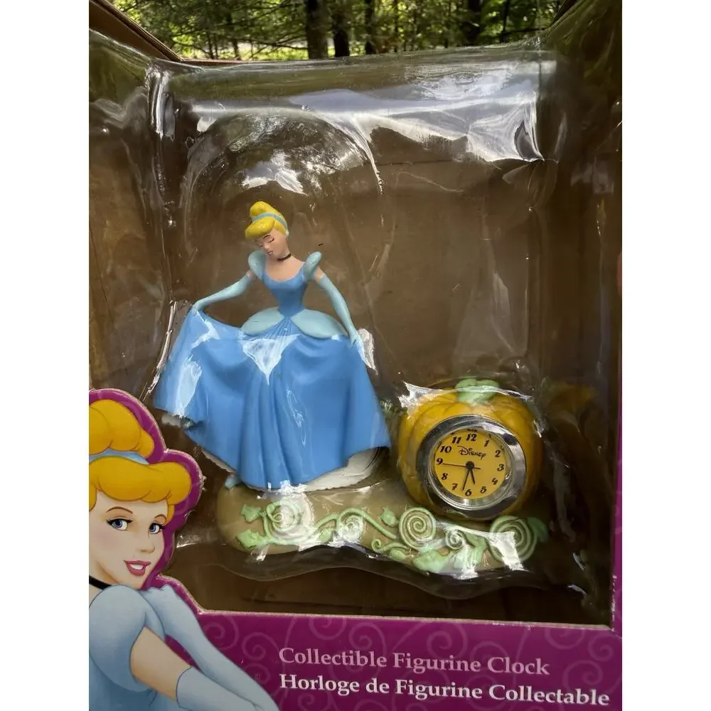 Rare Disney World Parks Cinderella Pumpkin Clock Brand New! MIB!